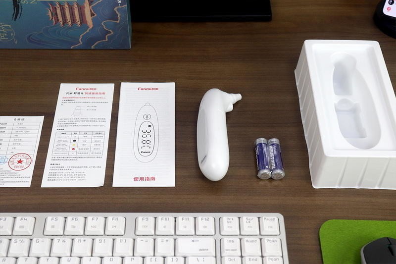 宝宝不闹，一秒测温，夜间也好用，凡米发光耳温计体验