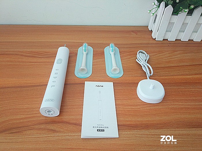 NANK南卡电动牙刷shiny体验：智能定时，科学刷牙