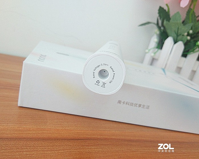 NANK南卡电动牙刷shiny体验：智能定时，科学刷牙