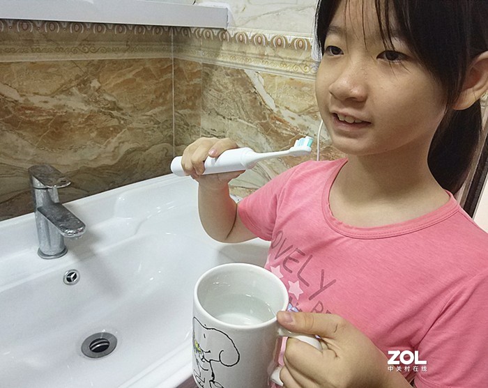 NANK南卡电动牙刷shiny体验：智能定时，科学刷牙