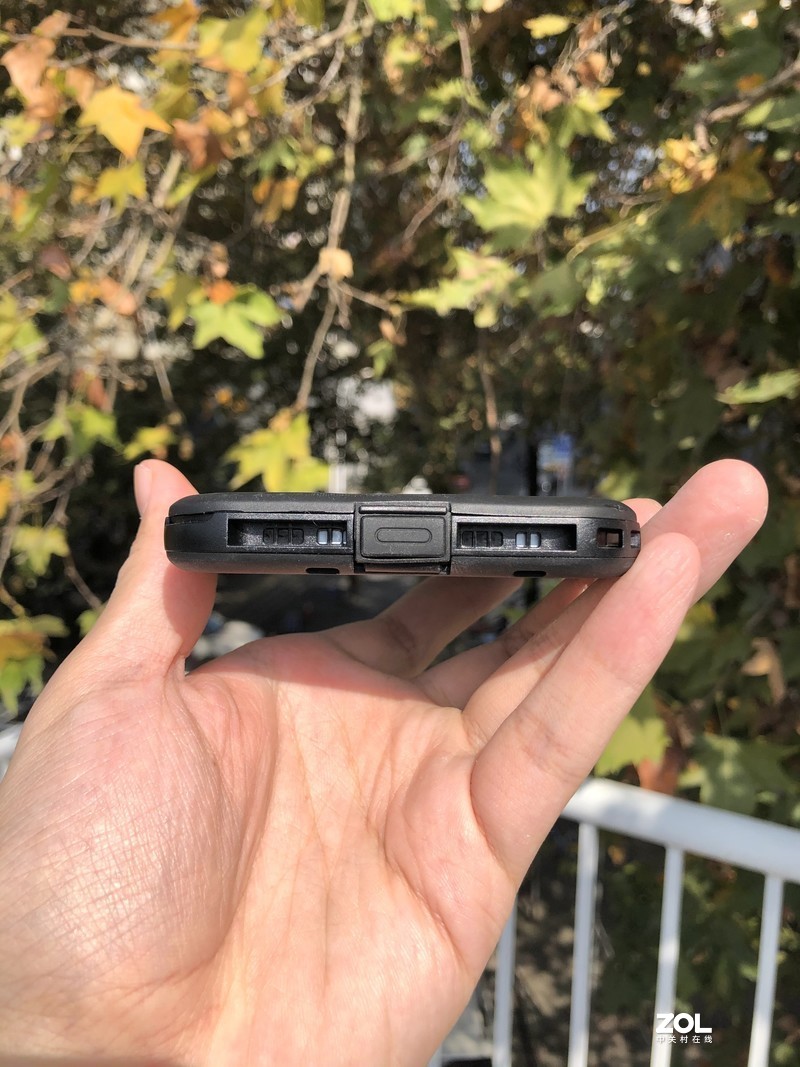 苹果12简约三防手机壳