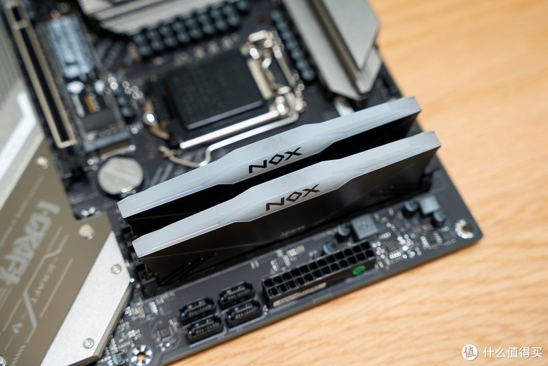 全功能B560 MATX主板，铭瑄MS-iCraft B560M WiFi 电竞游戏主板上手体验