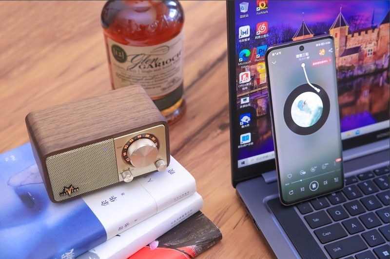 复古颜值结合最新科技，山进 MASTER M1无线蓝牙音箱收音机体验有感