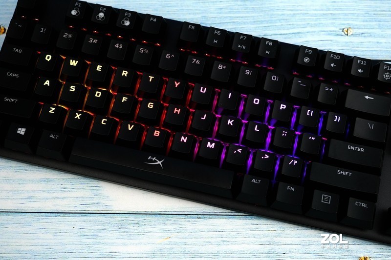 始于颜值，陷于才华——金士顿HyperX Alloy Origins机械键盘体验评测