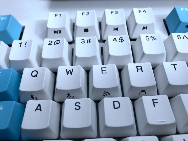 无线与有线的交织，Durgod K310W三模键盘开箱