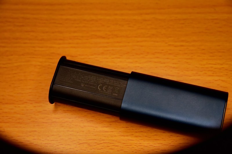 传统与潮流的碰撞  创新Outlier Air V2耳机体验