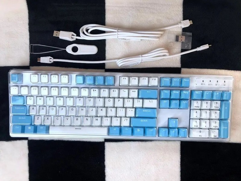 无线与有线的交织，Durgod K310W三模键盘开箱