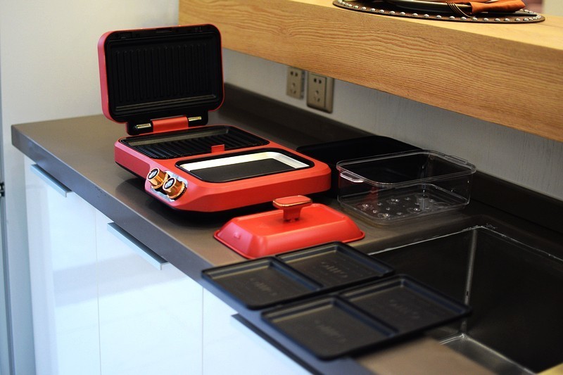 煎烤蒸煮焖烙百变轻食 无言家用多功能早餐机