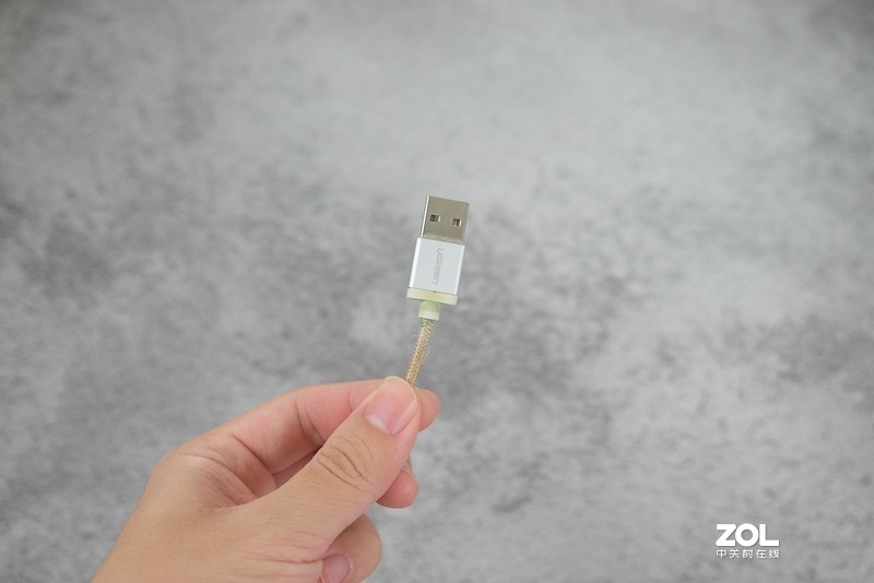 全网最划算的MFi数据线之一，价格40不到，质量会很差吗？