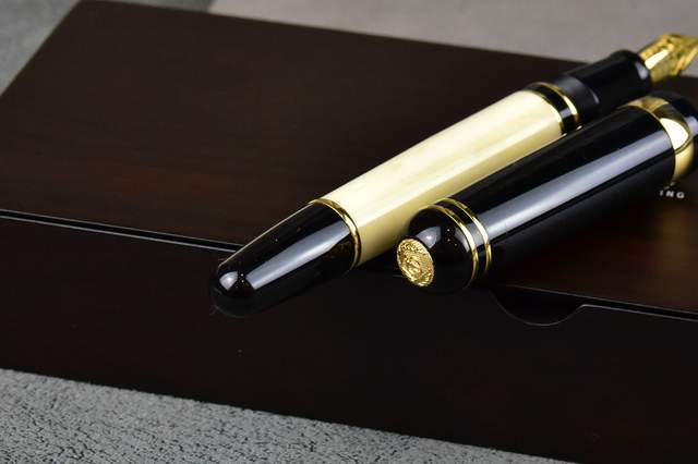 书写本质、品牌格调向世界名笔看齐，台湾劳彭康桥系列钢笔鉴赏