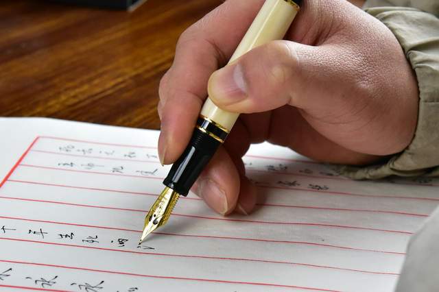 书写本质、品牌格调向世界名笔看齐，台湾劳彭康桥系列钢笔鉴赏