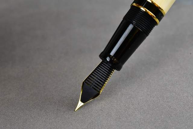 书写本质、品牌格调向世界名笔看齐，台湾劳彭康桥系列钢笔鉴赏