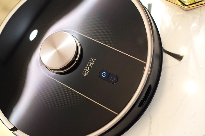 会倒垃圾的 全自动集尘扫地机器人 由利V980 PLUS