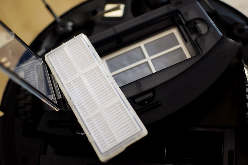 会倒垃圾的 全自动集尘扫地机器人 由利V980 PLUS