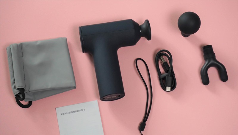 来自小米的便携按摩师，米家mini筋膜枪开箱分享：爸妈做了评价