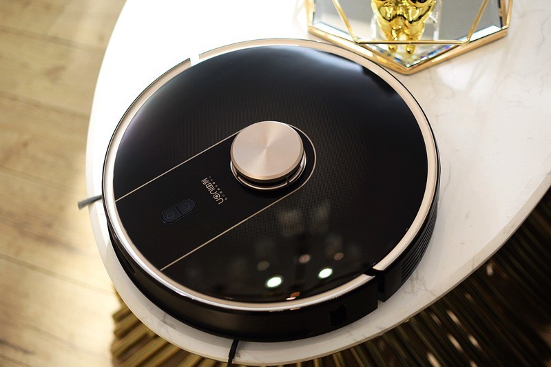 会倒垃圾的 全自动集尘扫地机器人 由利V980 PLUS