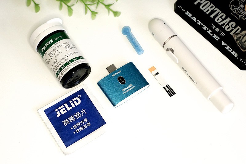 糖护士SPUG测试仪：6秒出结果，血糖尿酸双测试