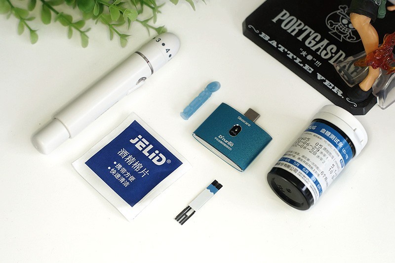 糖护士SPUG测试仪：6秒出结果，血糖尿酸双测试