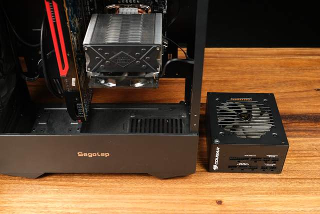 电脑的换电之路——骨伽GEX 750电源体验