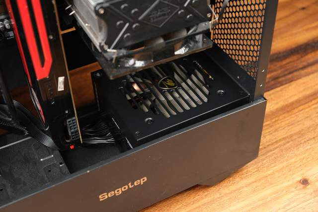 电脑的换电之路——骨伽GEX 750电源体验