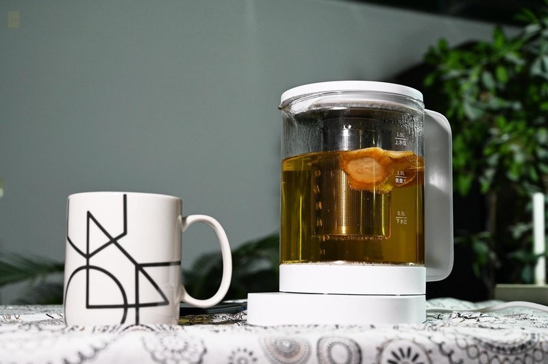 动动手指，暖享健康，冬季热饮用米家这件养生壶就够了