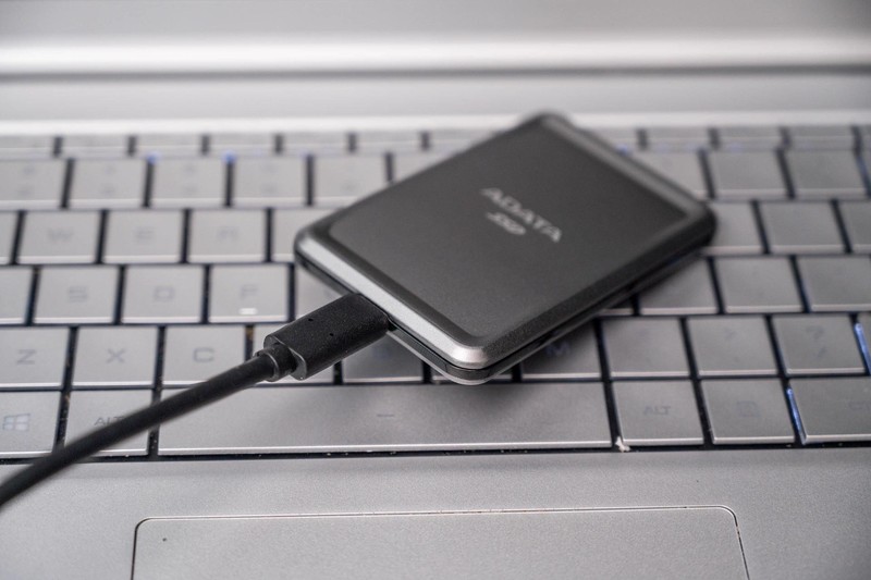 30克500G移动固态硬盘，威刚SC685P充分体现极致便携