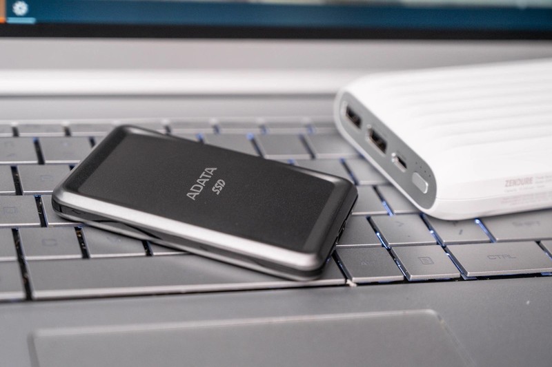 30克500G移动固态硬盘，威刚SC685P充分体现极致便携