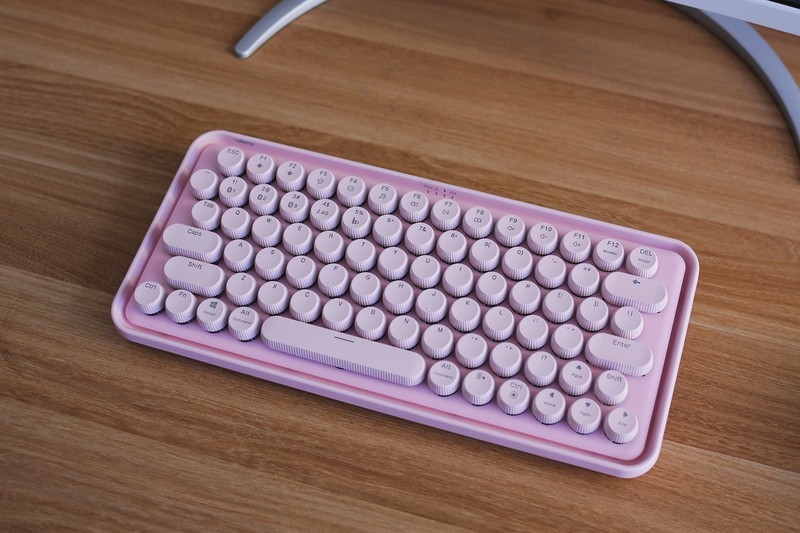 百褶圆点设计，雷柏ralemo Pre 5，轻松萌动少女之心