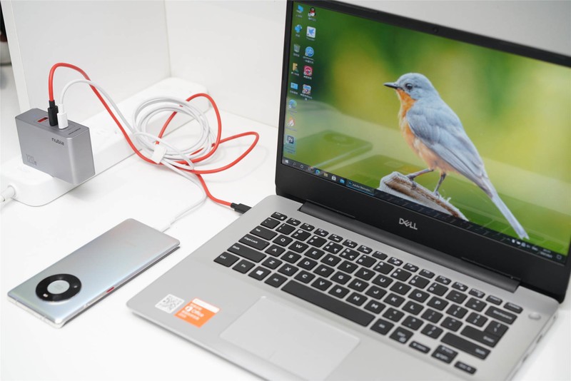 践行科技环保入手努比亚氘锋120W氮化镓，2笔电1手机真能充