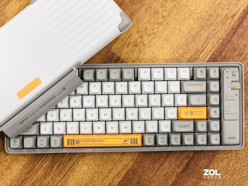 当可爱撞上酷炫，就是绝对的浪——洛斐小浪键盘测评