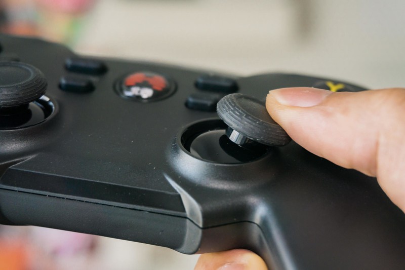 长了PS4的脸，流着Xbox的血，北通蝙蝠4手柄评测