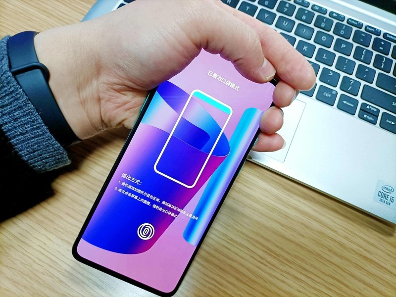 十二方面深度了解一加8T，初见青域倾城，贴心商务机