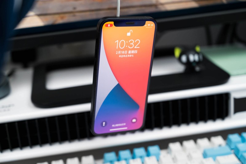 苹果原版Magsafe着实太贵，或许有其他无线充电板方案？