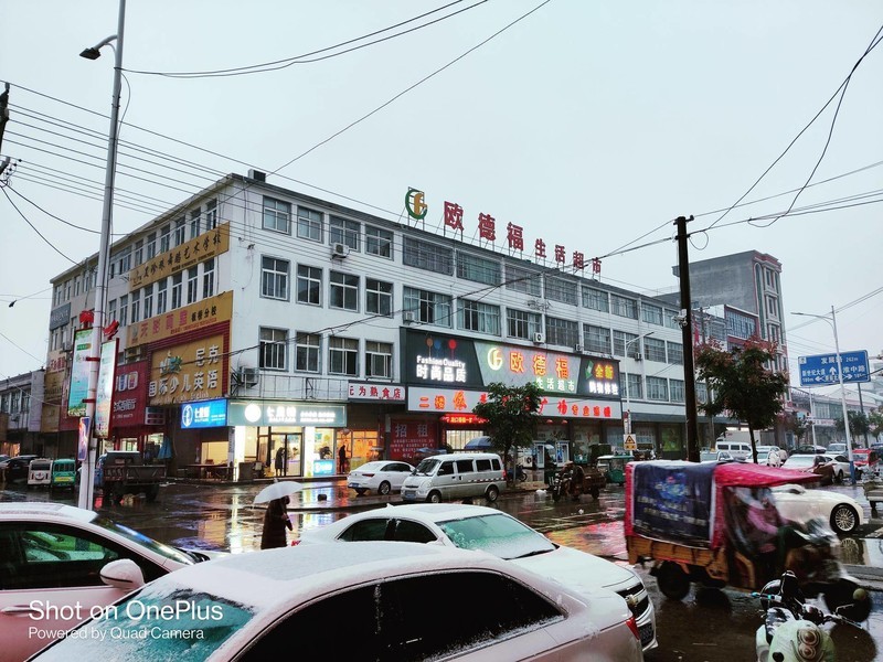 十二方面深度了解一加8T，初见青域倾城，贴心商务机