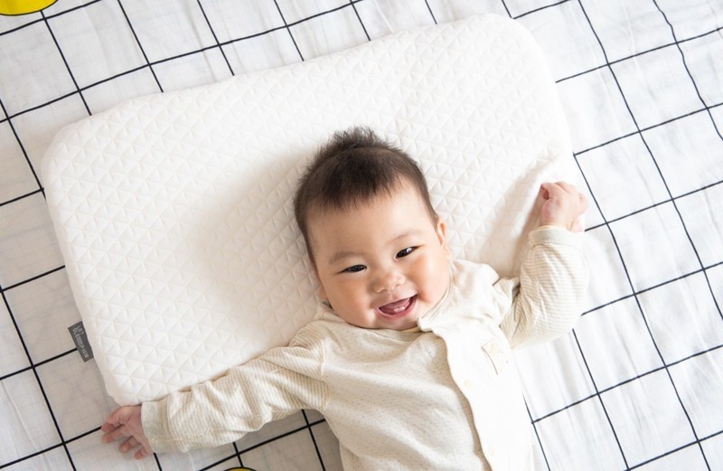 给宝宝的舒适枕头，绘睡可调高度儿童枕体验