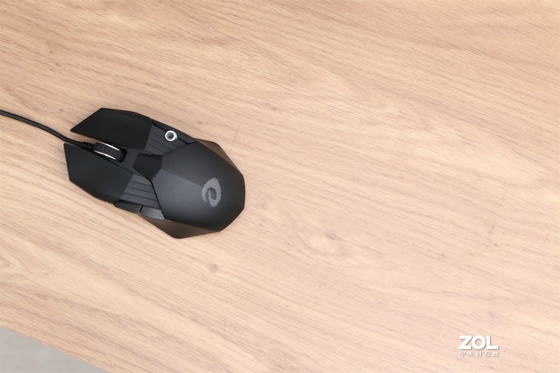 我们在成长，鼠标也在进化，关于一款经典游戏鼠标的回忆