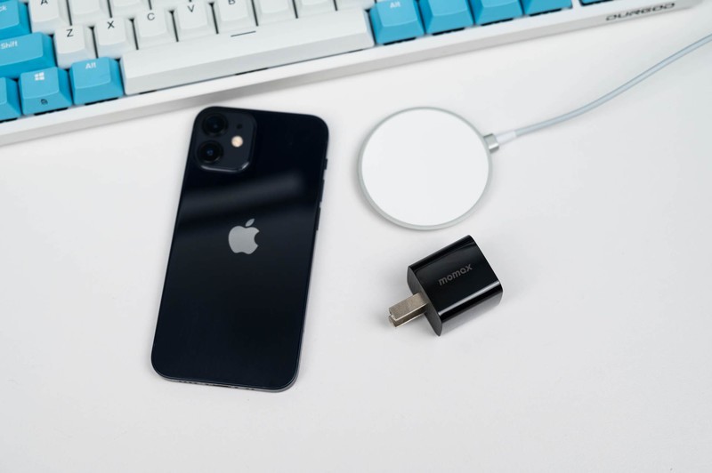 苹果原版Magsafe着实太贵，或许有其他无线充电板方案？