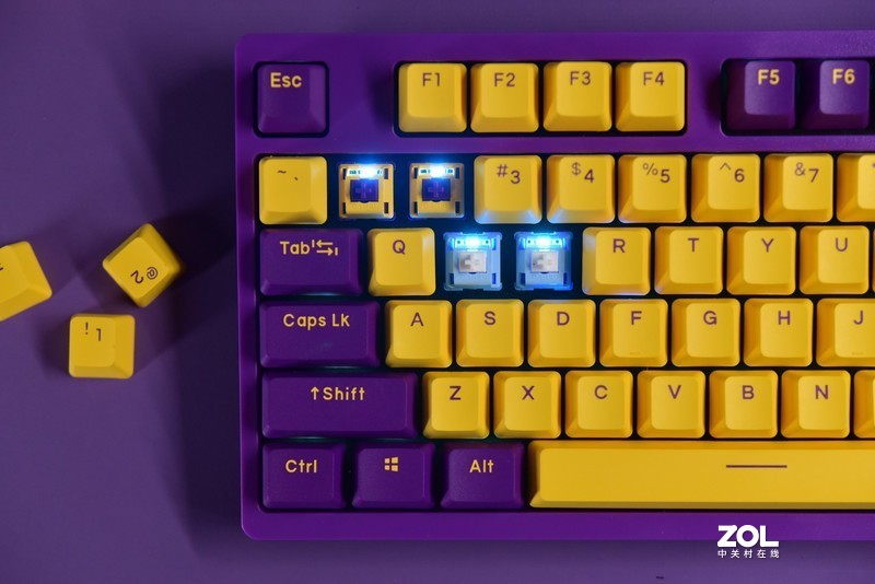 客制化小白的第一把轴座热插拔机械键盘——DAREU-A87全插拔定制轴机械键盘