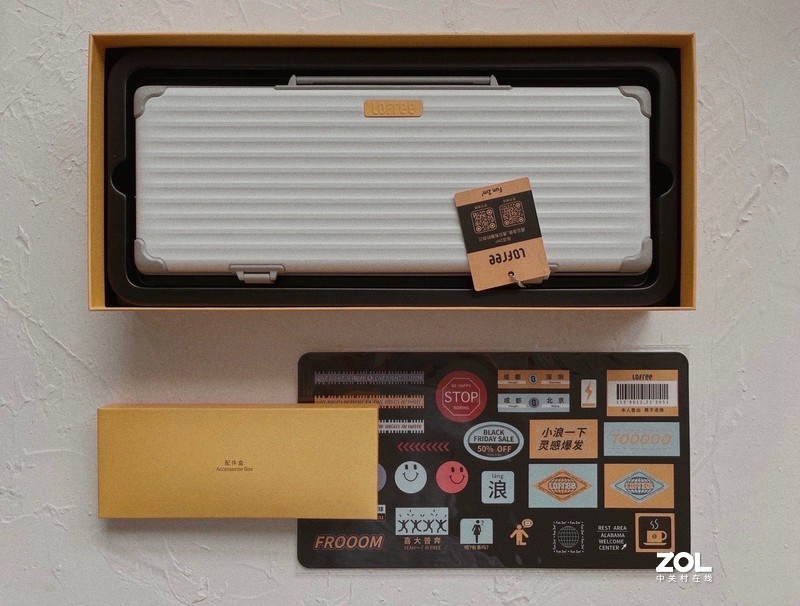 一款突破次元壁的键盘：洛斐小浪蓝牙机械键盘测评