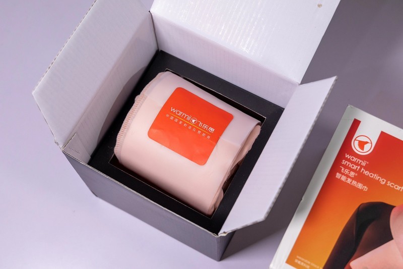 冬日暖心好物——飞乐思发热围巾，3秒速热驱寒保暖！