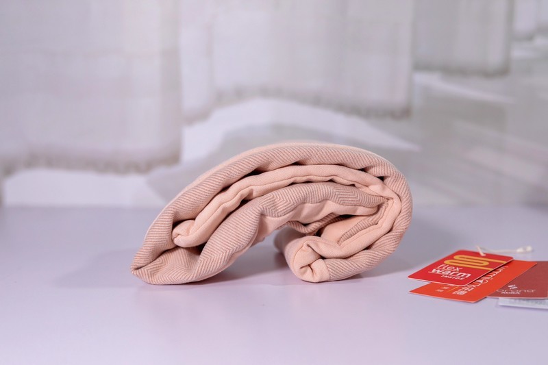 冬日暖心好物——飞乐思发热围巾，3秒速热驱寒保暖！