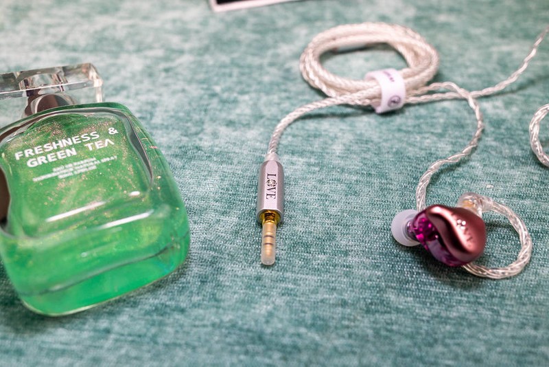 外观靓声音更靓——锦瑟香也MY LOVE 4耳机轻体验