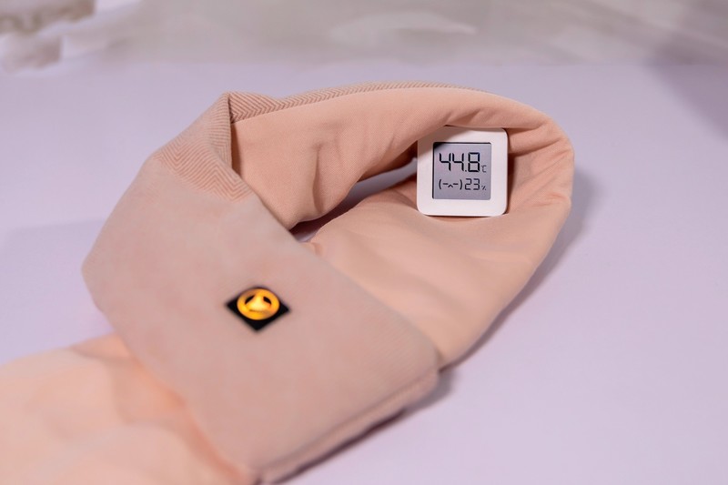 冬日暖心好物——飞乐思发热围巾，3秒速热驱寒保暖！