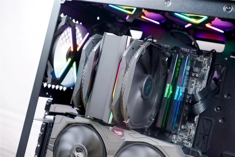 风冷散热大比拼，九州VS猫扇，售价便宜不代表性能不强！