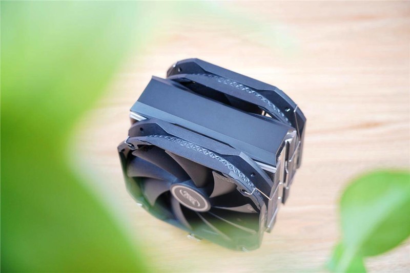 风冷散热大比拼，九州VS猫扇，售价便宜不代表性能不强！