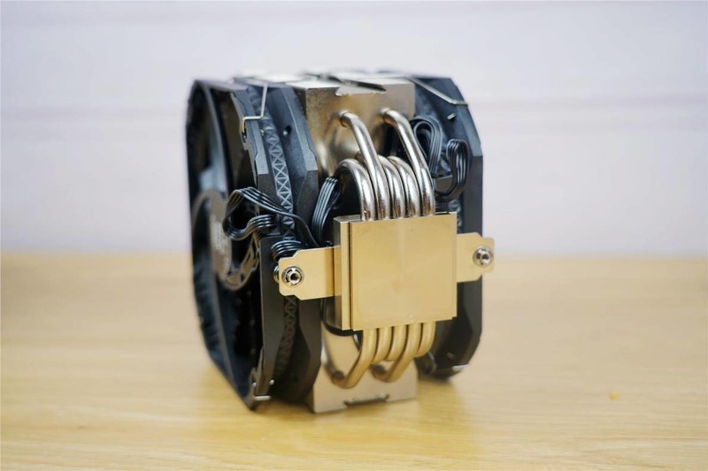 风冷散热大比拼，九州VS猫扇，售价便宜不代表性能不强！