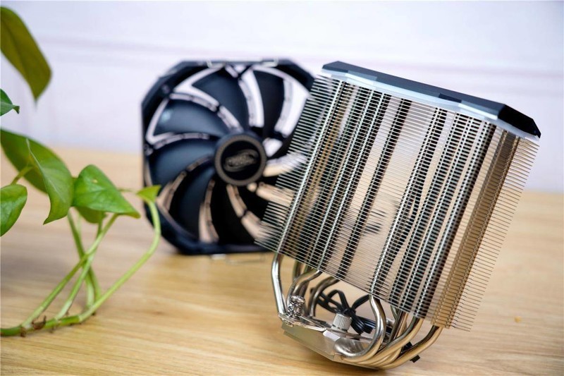 风冷散热大比拼，九州VS猫扇，售价便宜不代表性能不强！