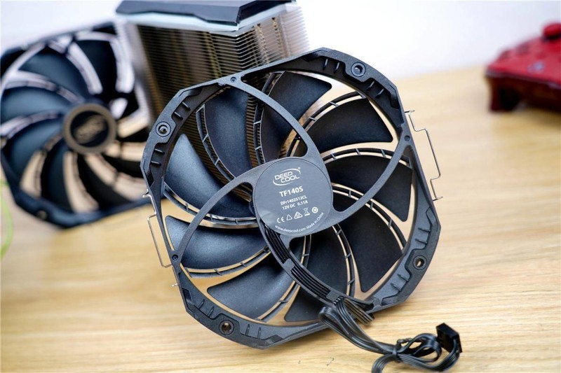 风冷散热大比拼，九州VS猫扇，售价便宜不代表性能不强！