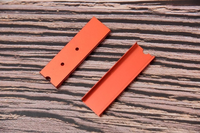 热管？风冷？纯铜？实测告诉你SSD散热器哪家强