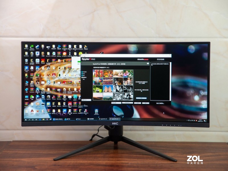 视野广阔，色彩鲜艳，HKC C299Q显示器让游戏办公更舒适